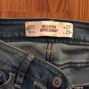 Hollister pants